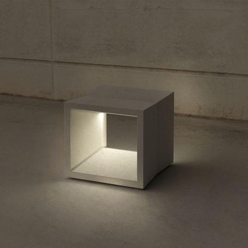 Hocker für öffentliche Bereiche - FLAT : 421.L - SIT Urban Design - modern / Beton / mit integrierter Beleuchtung