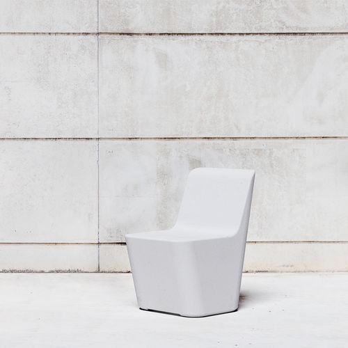 Stuhl / minimalistisches Design - SMOOTH 591 - SIT Urban Design - für Straße / Beton / Gestell aus Beton