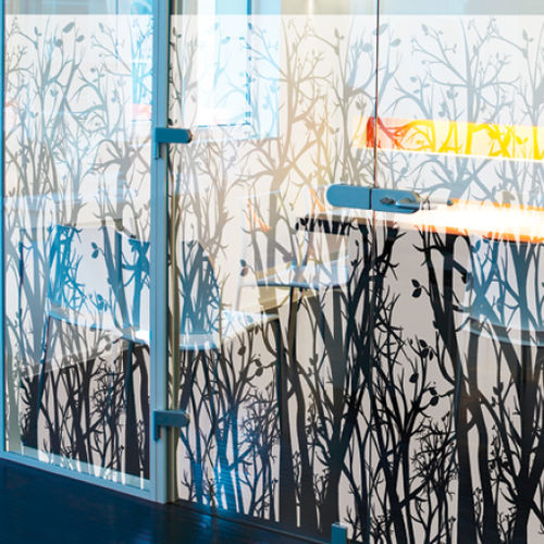 Dekorative Folie für Trennwand - FLORAL - SolarScreen International - zur Anwendung auf Glas / PET / selbstklebend