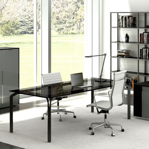 Chefschreibtisch - YOU - UFFICIO DESIGN ITALIA - bodenstehend / modern / lackiertes Holz