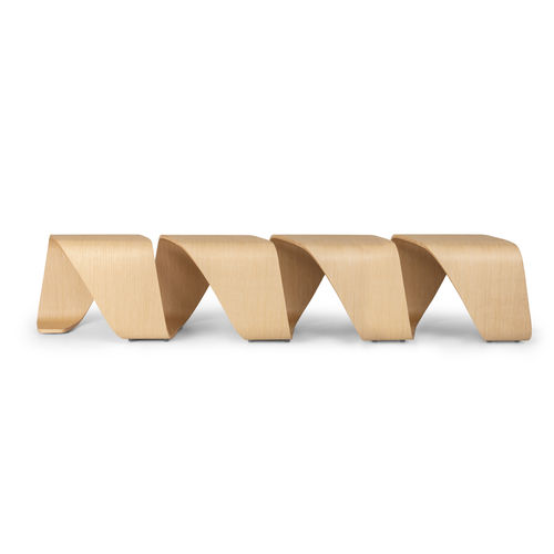 Bank für den öffentlichen Raum / originelles Design - DNA - True Design srl - Eiche / Buche / Sperrholz