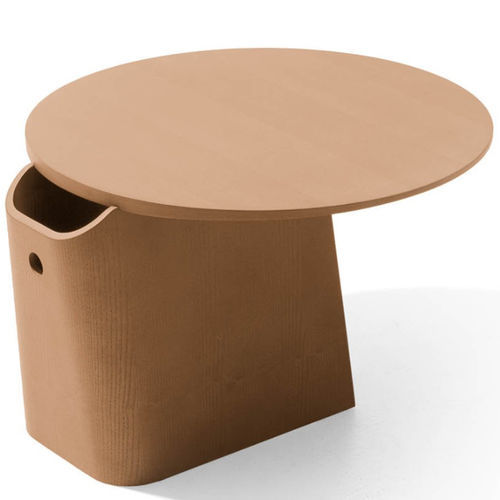 Moderner Hocker - NOMADE - True Design srl - Holz / Gestell aus Holz / mit Mittelfuß