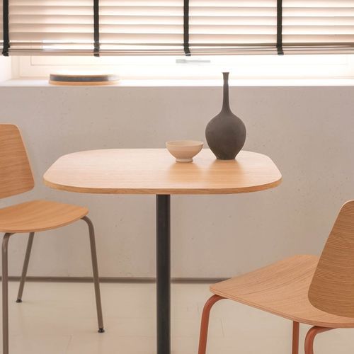 Moderner Bistrotisch - NOTABLE - True Design srl - HPL / Holz / Marmor