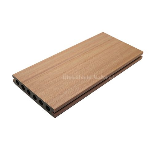Verbundwerkstoff-Terrassendiele - H1 - newtechwood - wasserfest / Holzoptik / für Privatgebrauch