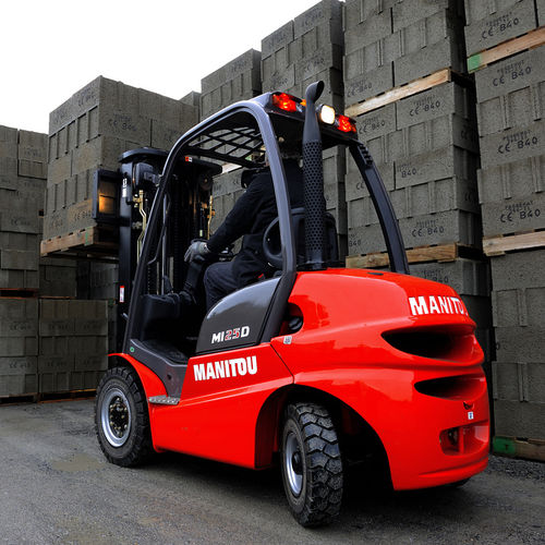 Gabelstapler auf Reifen - MI 25 D - Manitou America's, Inc.