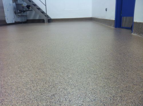 Methacrylat-Bodenbelag - KEY MMA CHIP 900 - Key Resin Co. - texturiert / Steinoptik / hochbelastbar
