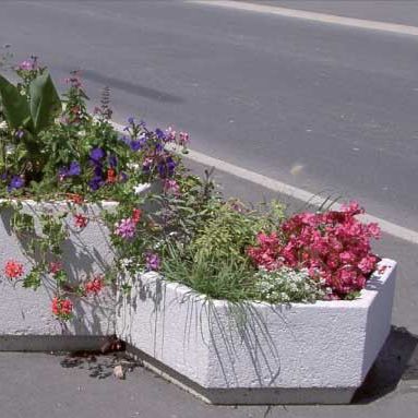 Beton-Pflanzkübel - HEXA - ALKERN - sechseckig / modulierbar / modern