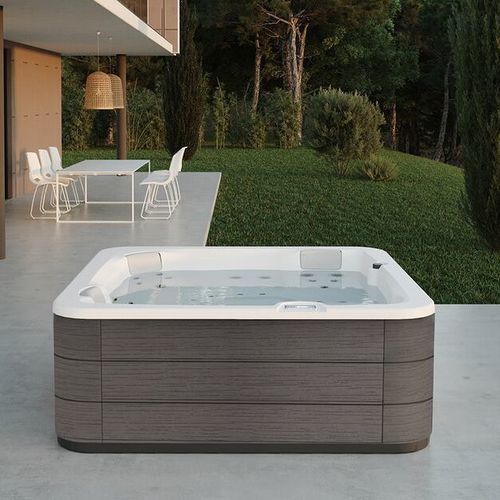 Whirlpool zum Aufstellen - MALEA - ASTRALPOOL - quadratisch / Fünfsitzer / Holz
