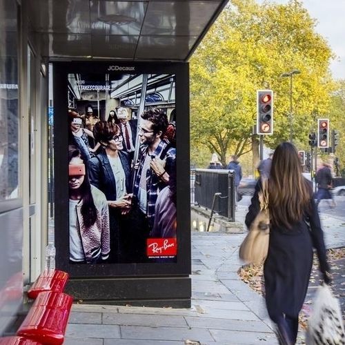 Wandmontierter Werbeträger - JCDecaux - Mobilier Urbain - für Außenbereich / mobil / LED