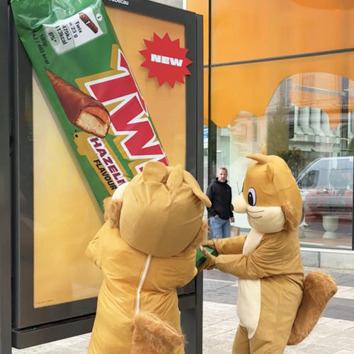 Werbetotem - TWIX - JCDecaux - Mobilier Urbain - Dekor / tragbar / für öffentliche Bereiche