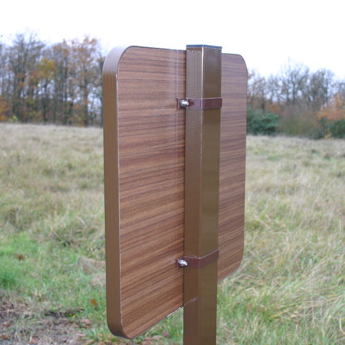 Bodenstehendes Schild - NATURE - Aximum - Holz / zur Orientierung / für Außenbereich