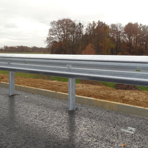 Stahlleitplanke - EVOL GS1,5 - Aximum - Straßen