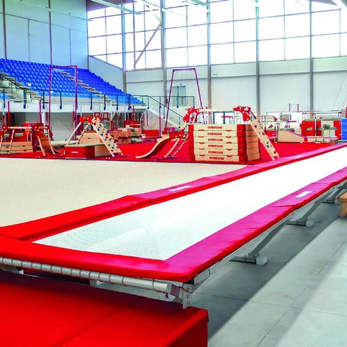 Gymnastik-Trampolin - 5360 - GYMNOVA - rechteckig / für Gewerbegebrauch / für den Innenraum