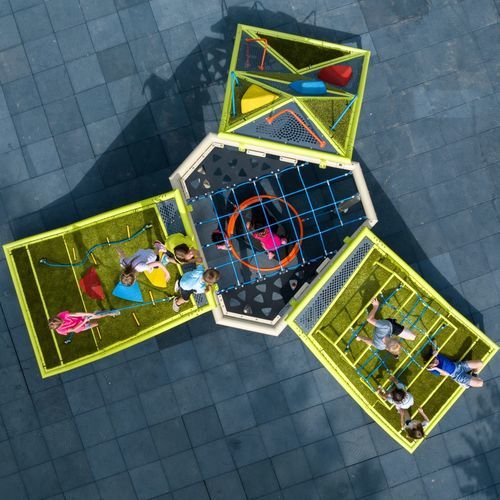 Klettergerüst mit Trampolin - PLAYHILLS™  - PLAYWORLD - für Spielplätze / modular