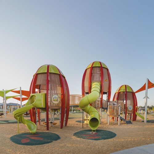 Spielplatzgerät / pulverbeschichteter Stahl - Faye Carr Park - LANDSCAPE STRUCTURES - Polyethylen / Recyclingkunststoff