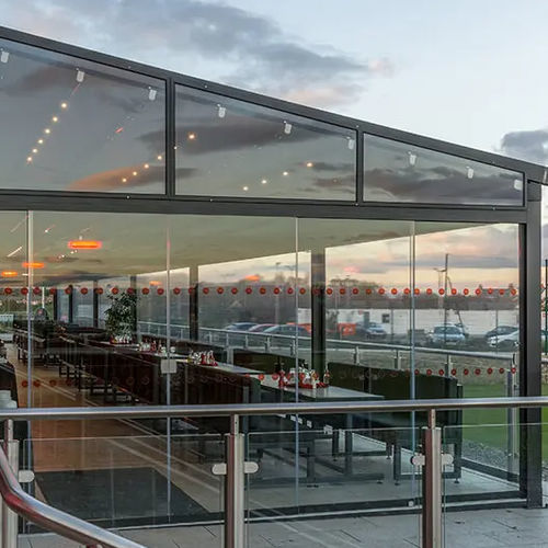 Sicherheitsglasscheibe - FLETWOOD FOOTBALL CLUB - Gibus SPA - VSG / transparent / satiniert