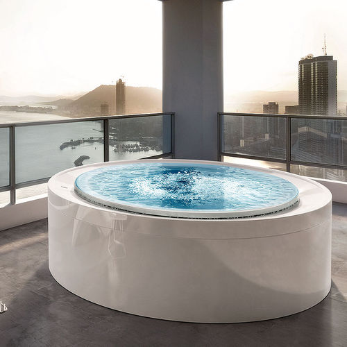 Runde Badewanne - FUSION SPA 200 - GRUPPO TREESSE - freistehend / Acryl / von Marc Sadler
