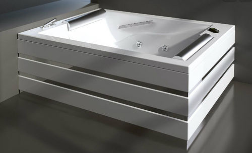 Freistehende Badewanne - BIS LINE - GRUPPO TREESSE - Stahl / doppelt / Wassermassage
