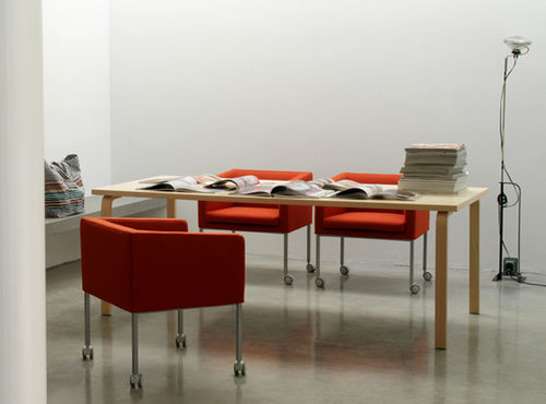 Moderner Sessel - CUBICA  - Verzelloni - Stoff / von Studio Lievore Altherr Molina / mit Rollen