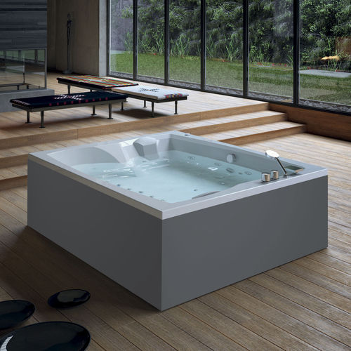 Badewanne für Eckeinbau - LINEA DUO - GLASS 1989 - freistehend / in Wandnähe / für Wohnungen
