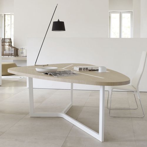 Moderner Tisch - Seven - B&B Italia - MDF / Holzfaser / Gestell aus bemaltem Stahl