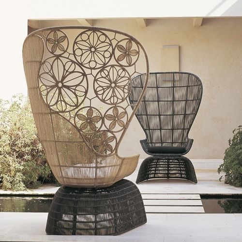 Sessel / originelles Design - Crinoline - B&B Italia - Stoff / Aluminium / Polyethylen