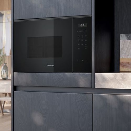Elektroofen - BF555LMB1B - Siemens Home Appliances - Dampf / Einbau / Einzel