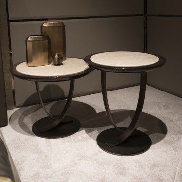 Moderner Beistelltisch - HAUSSMANN - HUGUES CHEVALIER - Holz / Metall / rund