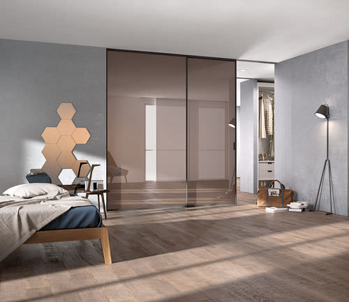 Tür für begehbaren Kleiderschrank / für Innenbereich - DELINEO PROFILO METALLIZZATO VULCNAO CRISTALLO SPECCHIO BRON - FerreroLegno - Glas / Aluminium / Schiebe