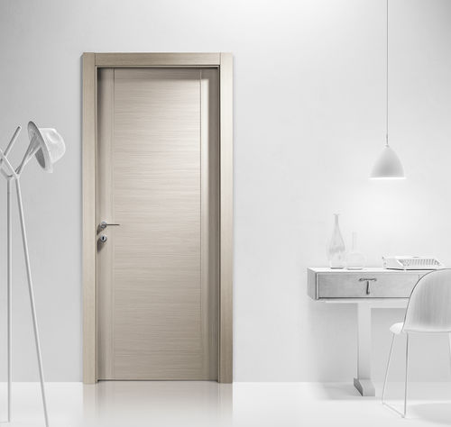 Tür für Innenbereich - AREA - FerreroLegno - Holz / Laminat / einflügelig