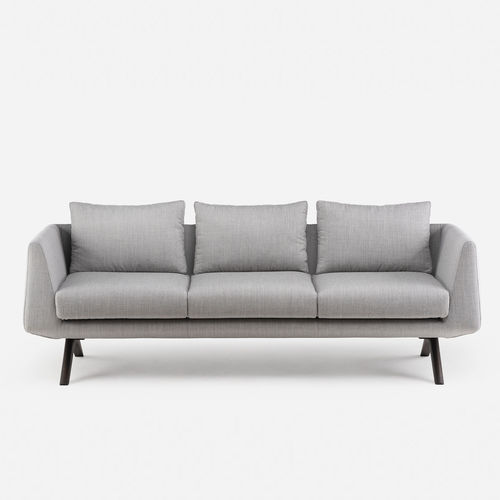 Modernes Sofa - HEPBURN - DE LA ESPADA - Stoff / Leder / Eiche