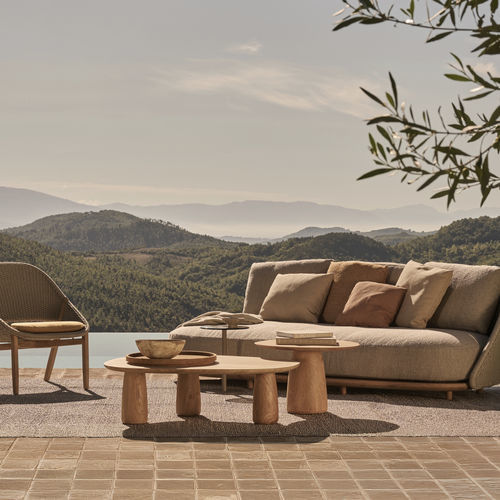 Moderner Couchtisch - DUNES low - Tribù - Teakholz / Gestell aus Teakholz / rund