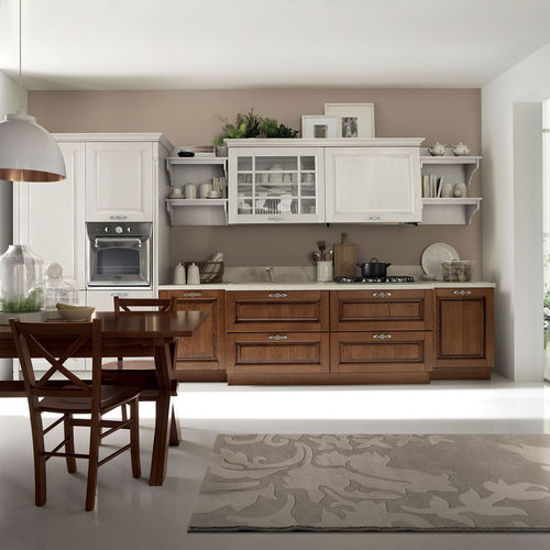 Klassische Küche - SATURNIA - STOSA CUCINE - Holz / L-förmig / mit Griffen