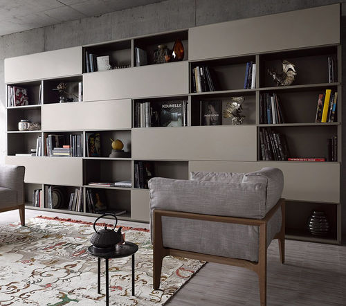 Modernes Bücherregal - STUDIMO - interlübke - lackiertes Holz / mit integrierter Beleuchtung / weiß