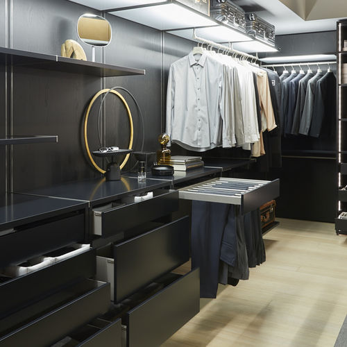 Moderner begehbarer Kleiderschrank - COLLECT - interlübke - lackiertes Holz