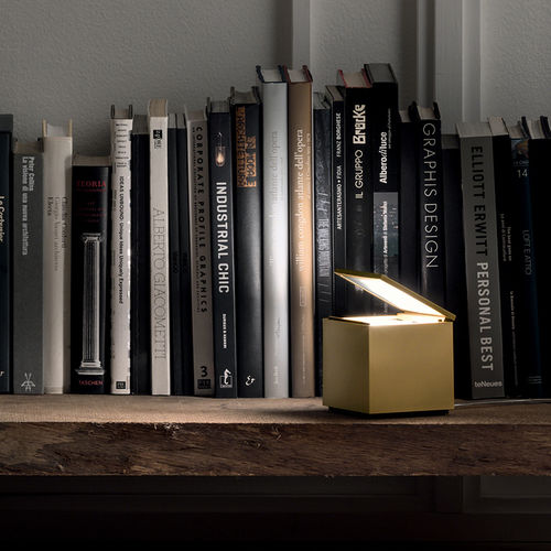 Nachttischlampe - CUBOLED SERIES - CINI&NILS - Technopolymer / modern / mit Kabel