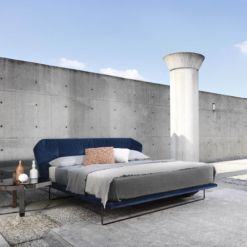 Doppelbett - NEW YORK - saba - modern / Polster / gepolstertes Kopfteil