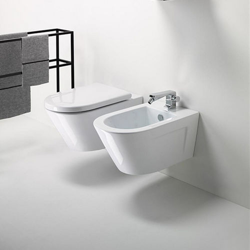 Wandhängendes WC - NORM: 861211 - GSI - Keramik / mit eingebauter Spülung / modern