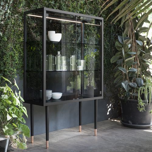 Moderne Vitrine - Juno - miniforms - Glas / lackiertes Holz / Esche