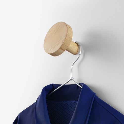 Moderner Garderobenhaken - Chiodo - miniforms - lackiertes Holz / individuell