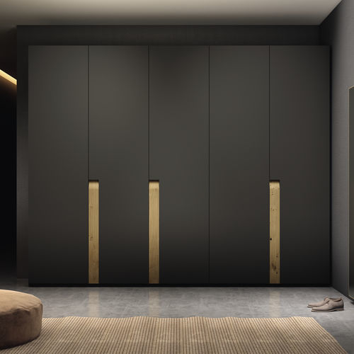Modul-Kleiderschrank - TRAMA 202 - MUEBLES MESEGUE, S.A. - modern / lackiertes Holz / mit Schwingtür