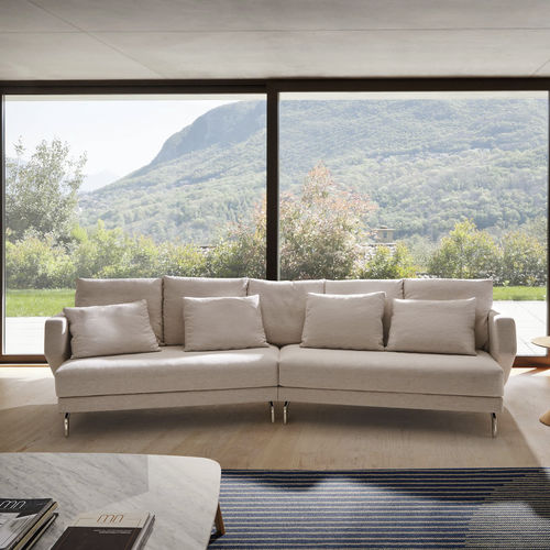 Modernes Sofa - ERIK - FRAJUMAR- BELTA - Stoff / mit Armlehnen / mit abnehmbarem Kissen