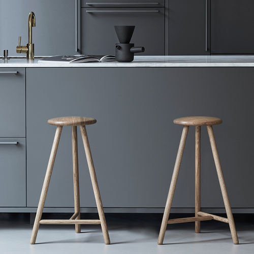 Moderner Barhocker - LINEA PERCH - Nikari - Eiche
