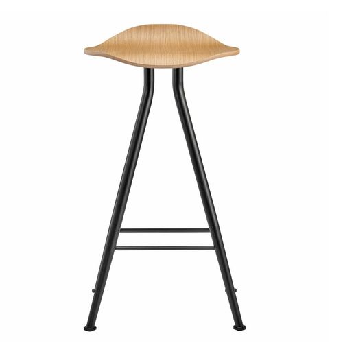 Moderner Barhocker - BARFLY - NORR11 - Leder / Eiche / Gestell aus Eisen