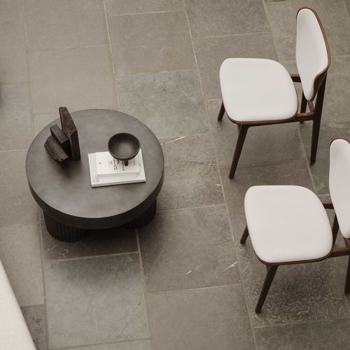 Moderner Couchtisch - GEAR - NORR11 - Faserbeton / Gestell aus Faserbeton / rund