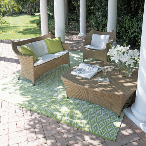 Klassisches Sofa - AMARI VITA - JANUS et Cie - für Garten / mehrfarbig / Synthetikfaser