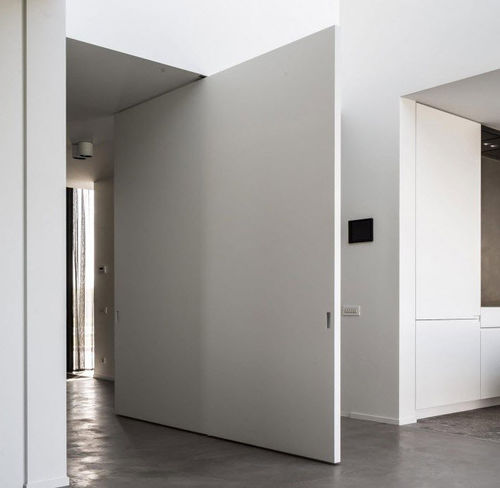 Tür für Innenbereich - Antwerp, Belgium - FritsJurgens - Holz / mit zentraler Drehachse / modern
