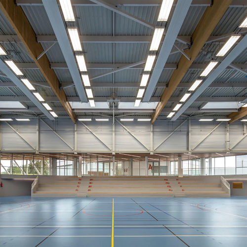 Sportboden für den Innenraum - OMNISPORTS PUREPLAY - Tarkett PROFESSIONAL - Schaumstoff / Vinyl / für professionellen Einsatz