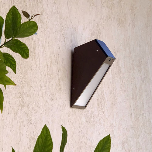 Moderne Wandleuchte - APS 025 - aralia - LYX luminaires - für Außenbereich / Stahl / Polycarbonat