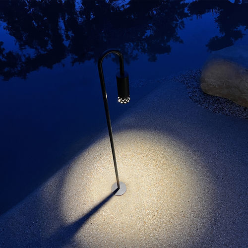 Leuchtpoller für Garten - ELYXIR - aralia - LYX luminaires - minimalistisches Design / Stahl / LED
